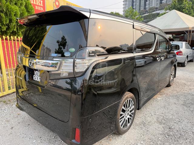 Toyota Vellfire 2.5 ZG Pilot Seats JBL Power Boot - 2