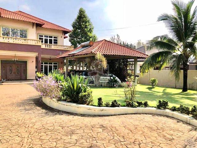 LUXURY BUNGALOW ‼️ Country Heights Kajang 1