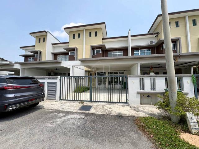 D'Cendana Bandar Tasik Kesuma Beranang 2 Storey Terrace For Rent 1