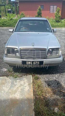 1995 Mercedes Benz 260E 2.6 (A) - 3