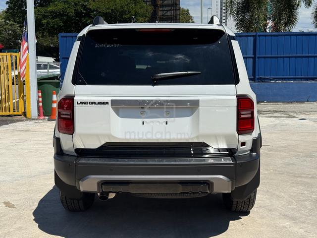 Modellista Toyota LANDCRUISER 250 2.7VX Brand New - 3