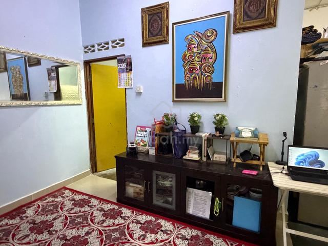 Landed House Padang Jawa Near UiTM Shah Alam for rent 1