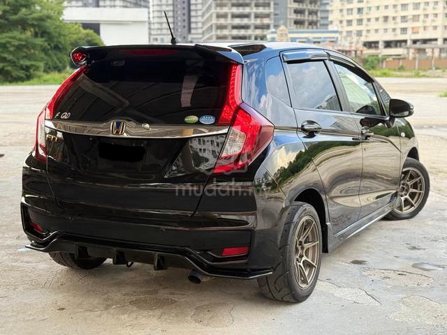 2015 Honda JAZZ 1.5 E (A) - 4