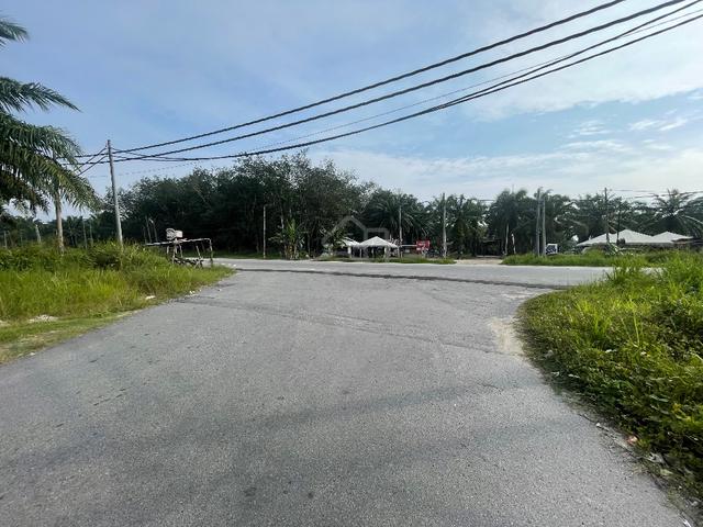 [For Sale][Hot Location] Tanah Mukim Lekir Seri Manjung 3.8 Ekar 2