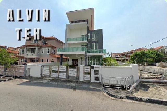 Tanjung Aman 3 Storey Bungalow For Sale | Behind Public Bank Raja Uda 1
