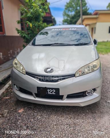 2013 Toyota WISH 1.8 X FACELIFT (A) - 1