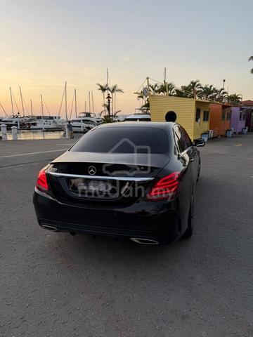2017 Mercedes Benz C200 2.0 AMG LINE (CKD) (A) - 4