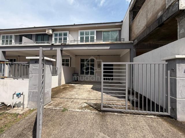 【FREEHOLD】 Scientex 1 Durian Tunggal Double Storey Terrace For Sale 1