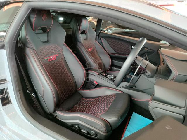2021 Lamborghini HURACAN 5.2 EVO LP640-4 - OFFER - 5