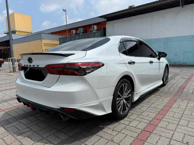 2018 Toyota CAMRY 2.5 V  (A) - 3