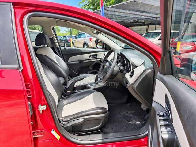 2013 Chevrolet CRUZE 1.8 (AUTO)-LOAN KEDAI - 4
