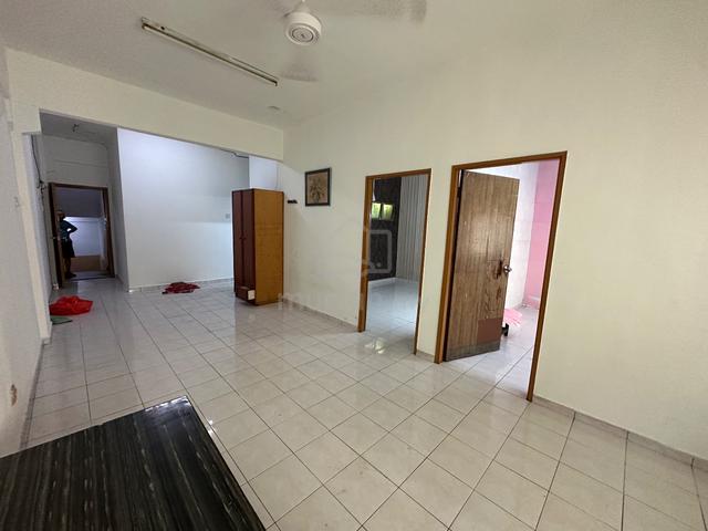 Serdang Perdana Shop Apartment 1
