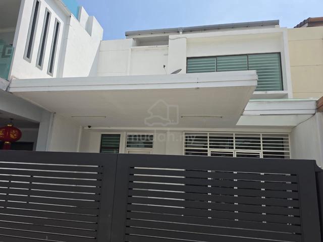 Bukit Raja Klang, 2 storey house for rent wt renovation 1