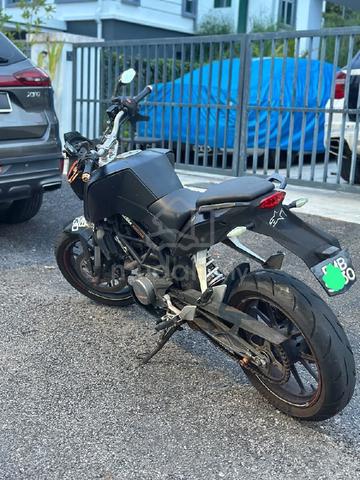 ktm duke 200 cc jualan mur2 - photo 3 of 3