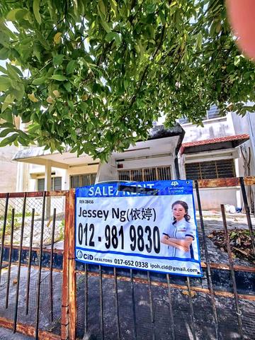 Bercham 2 Sty House Taman Ria 1500sf for sale 1