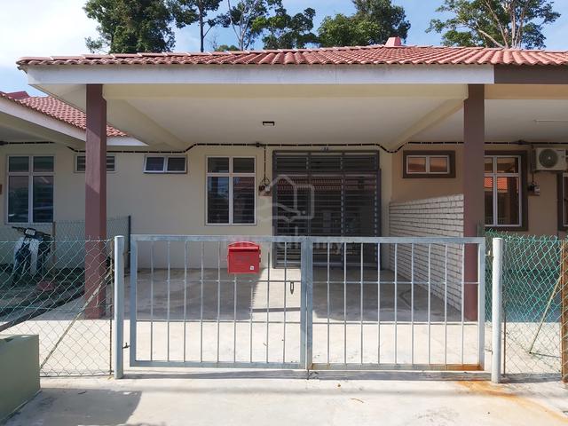 Rumah Sewa Gambang Damai 1