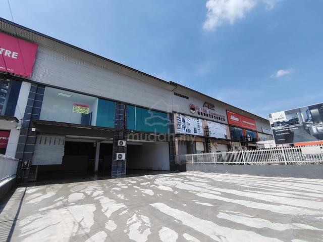 Main road Kg Baru Sungai Buloh Industrial Shop lot rent  1