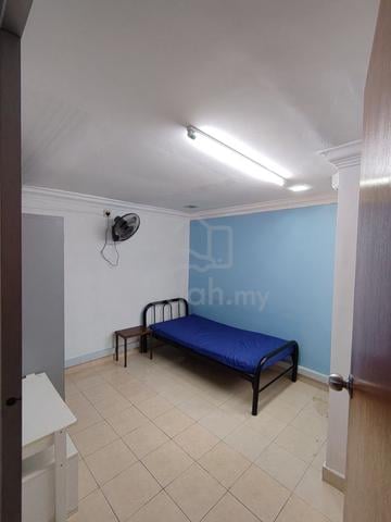 BILIK SEWA – BATU CAVES, Apartment Casmaria 1