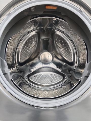 Carousel Image