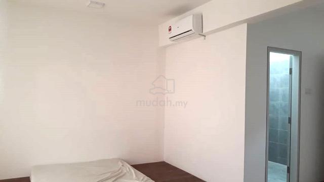 Partially Furnished 2 Storey Terrace Casa Green Cybersouth 3