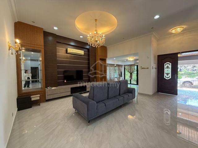 D’Residence, Bayan Lepas 3-Storey Bungalow fully furnish for rent 1