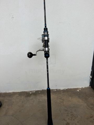 shimano stradic 4000xg & xzgoa rod - photo 3 of 6