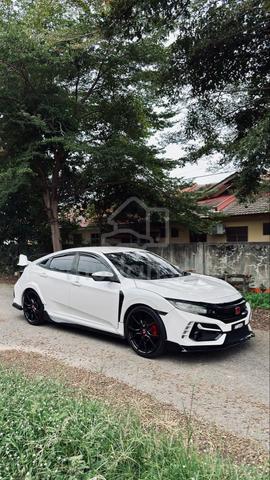 2017 Honda CIVIC 1.8 S I-VTEC (A) - 1