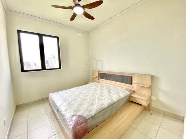 Residensi Max 1