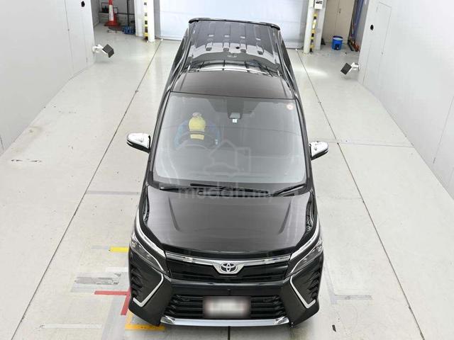 2021 Toyota VOXY 2.0 ZS KIRAMEKI III (A) - 3