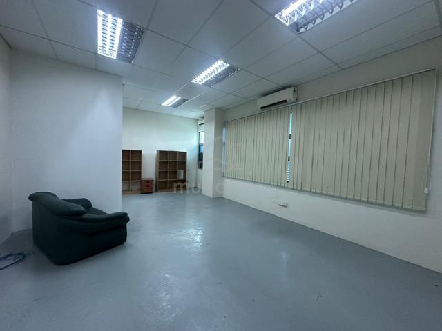 small multilevel warehouse @ Chan Sow Lin, KL 1