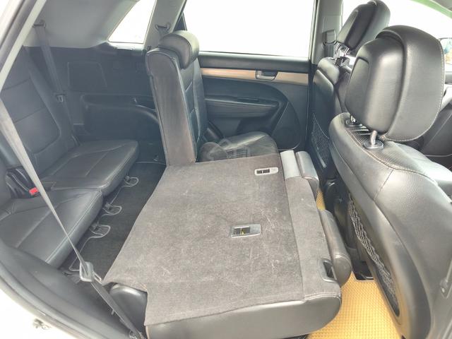 2012 Kia SORENTO 2.3 FACELIFT (A) 2.4 XM 7 seater - 4