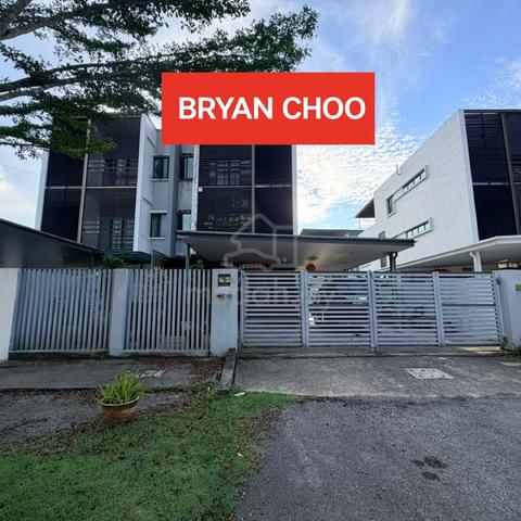 3 STOREY SEMI D HOUSE FOR SALE At HUI SING KUCHING SARAWAK 1
