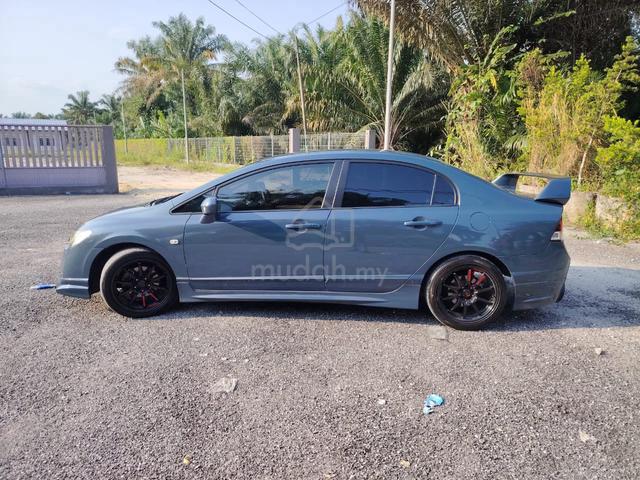2009 Honda CIVIC 1.8 I-VTEC (A) - 3