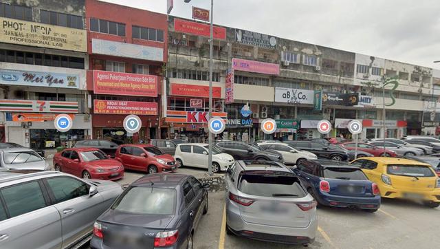 Petaling Jaya Ss2 Ground Floor Shop Lot 23x75sf Facing Main Road 1