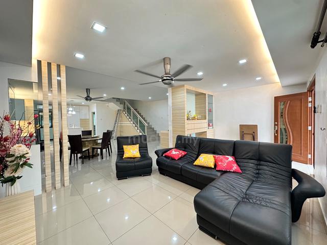 Seri Austin UNBLOCK LAKE VIEW 2 Storey 22x75, FULL EXTEND FURNISH RENO 1