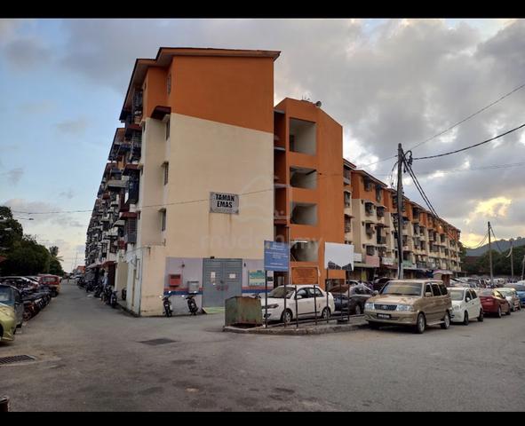 Taman Emas 1