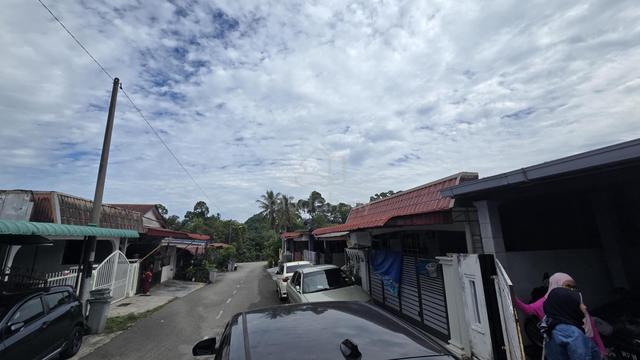Single Storey Taman Desa Dahlia Senawang 1