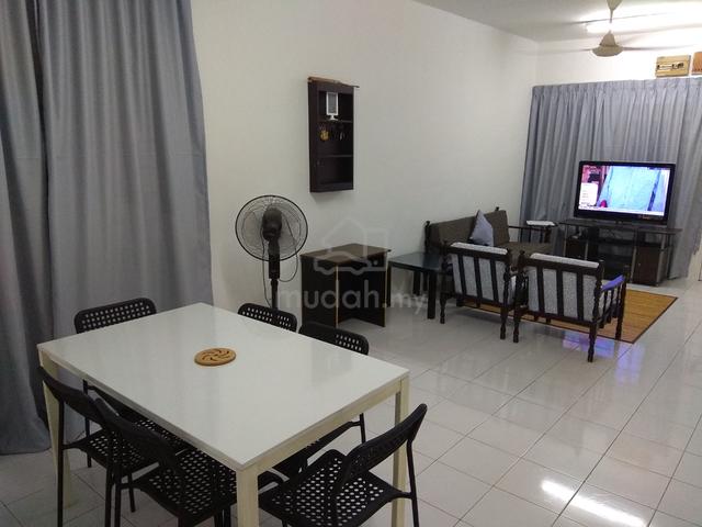 Ixora Apartment ( Garden Avenue ) 1