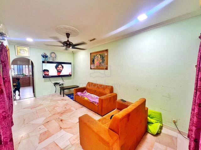 Single Storey Terrace at Seksyen 24 Shah Alam 1