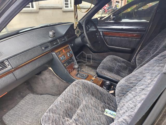 1995 Mercedes Benz 230E 2.3 W124 (A) - 5