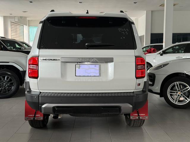2025 Toyota LANDCRUISER 250 2.7 VX 6AA MODELLISTA - 3