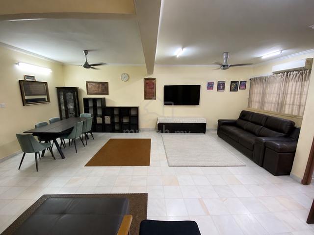 Double Storey Endlot for Sale! Rare Unit!! 1