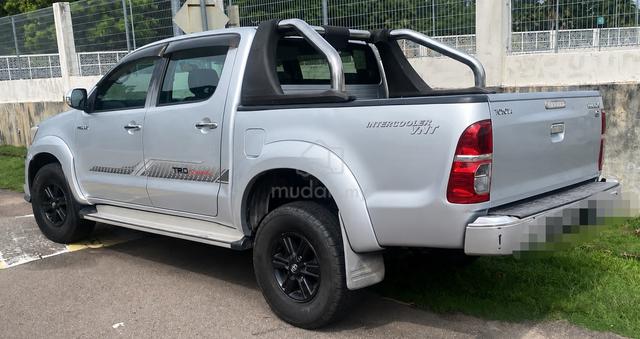 2015 Toyota HILUX 2.5 G TRD SPORTIVO (A) - 3
