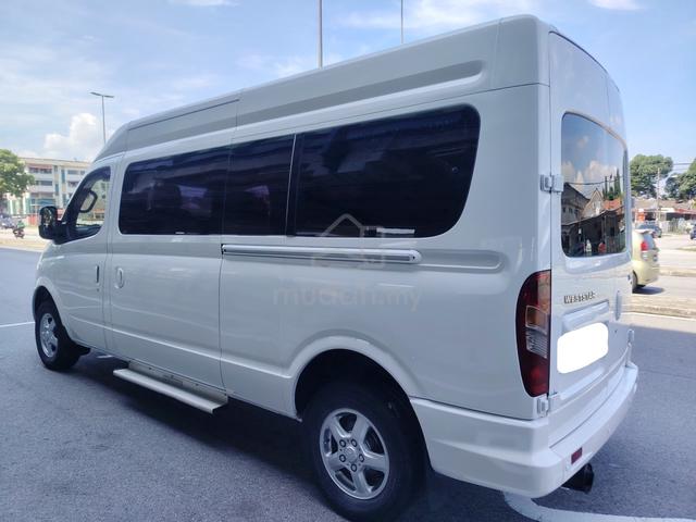 2019 Maxus V80 2.5 (M) 15 Seat Window Van - 4