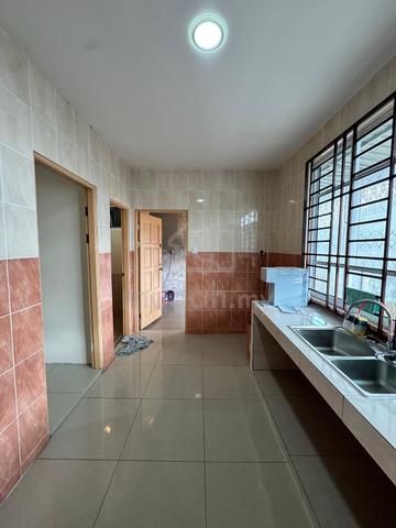 Taman Merlin at Muara Tuang Double Storey Terrace Corner 5