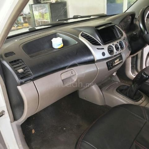 2011 Mitsubishi TRITON 2.5 LITE KA4TNJNMR - 5