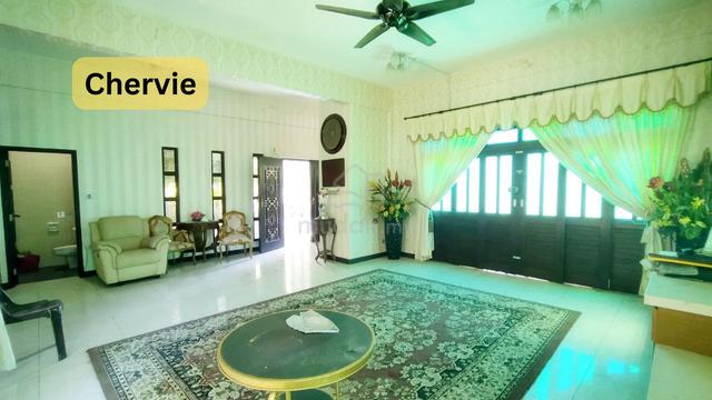 Bungalow |  Privacy | Big Unit | Kingfisher Sulaman | KK 1