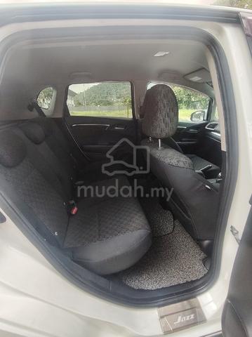 2016 Honda JAZZ 1.5 V (A) - 4