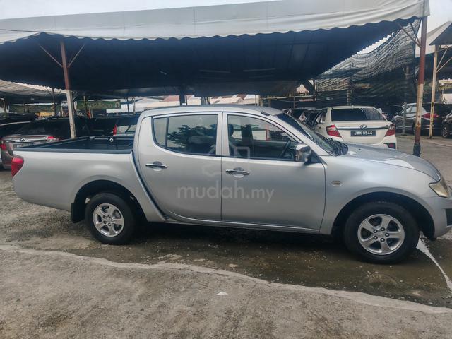 2015 Mitsubishi TRITON 2.5 LITE (M) 4x2 - 4