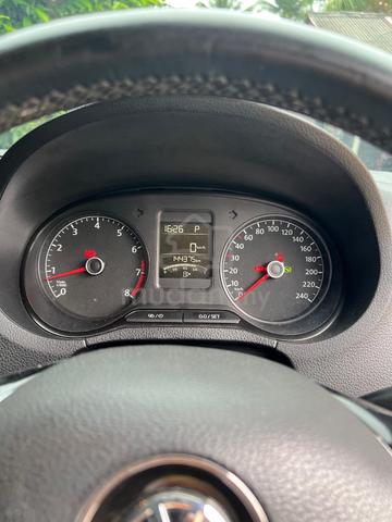 2016 Volkswagen POLO 1.6 CLUB EDITION (CKD) - 5